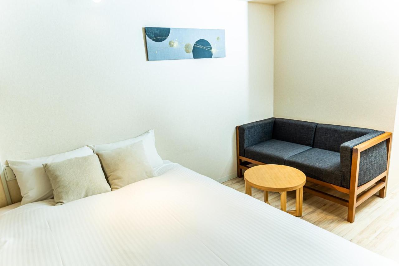 Minn Shin-osaka Appart hôtel *